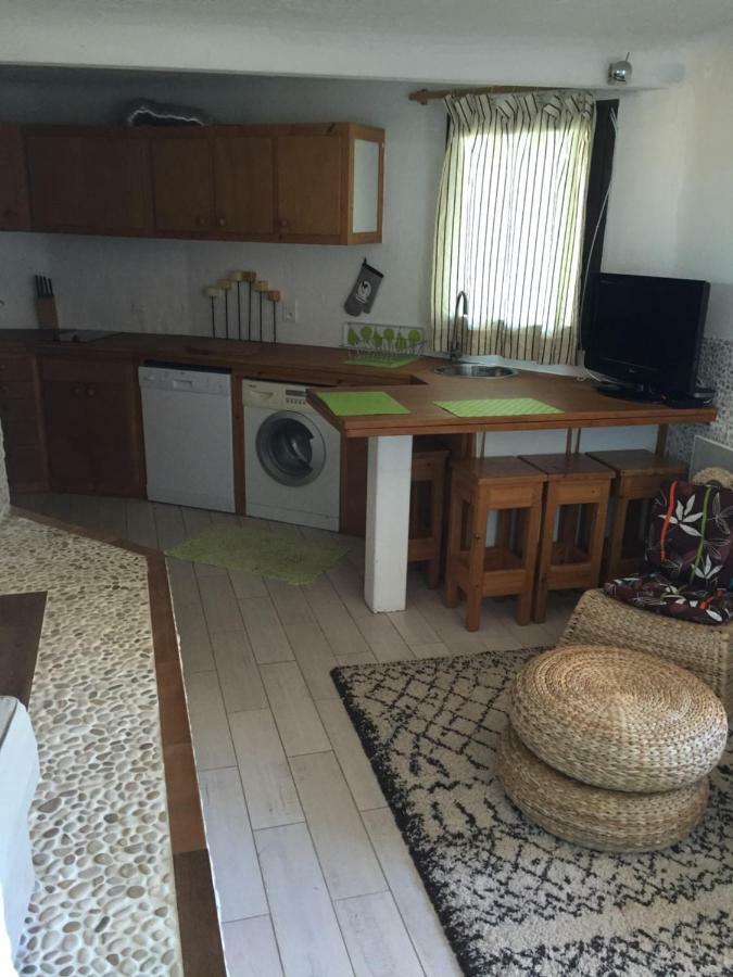 Le Baou " Les Pieds Dans L'Eau " Apartment Carqueiranne Bagian luar foto